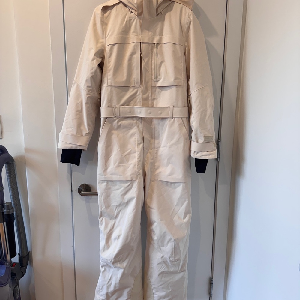 Halfdays Oat Milk Off White Murphy Ski One Piece Jumpsuit size Medium Short - Picture 8 of 14